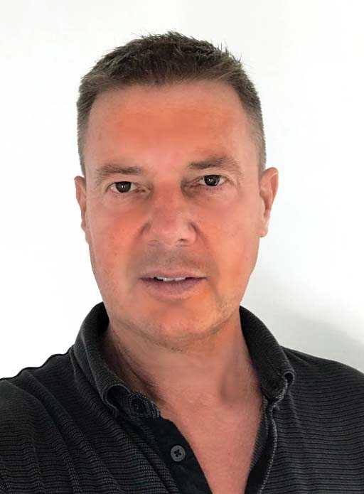 nigel-blundell-entrenador Nigel Blundell